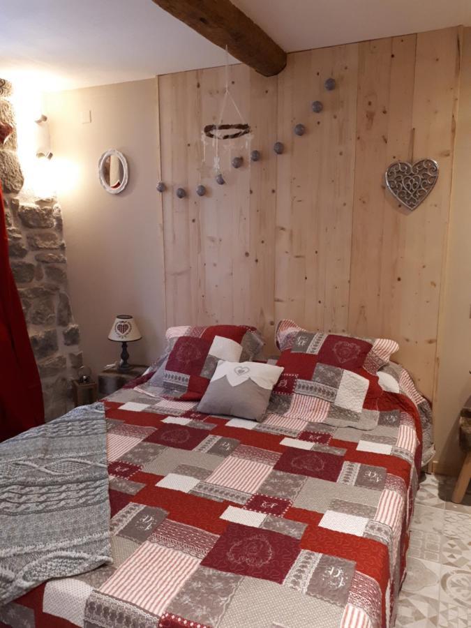 Chambres D Hotes Le Clos Des Vins D Anges Saint-Pierre-des-Champs Екстер'єр фото